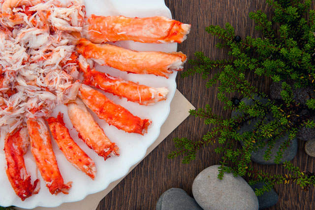 Краб, Камчатский, мясо очищенное, варёно-мороженый