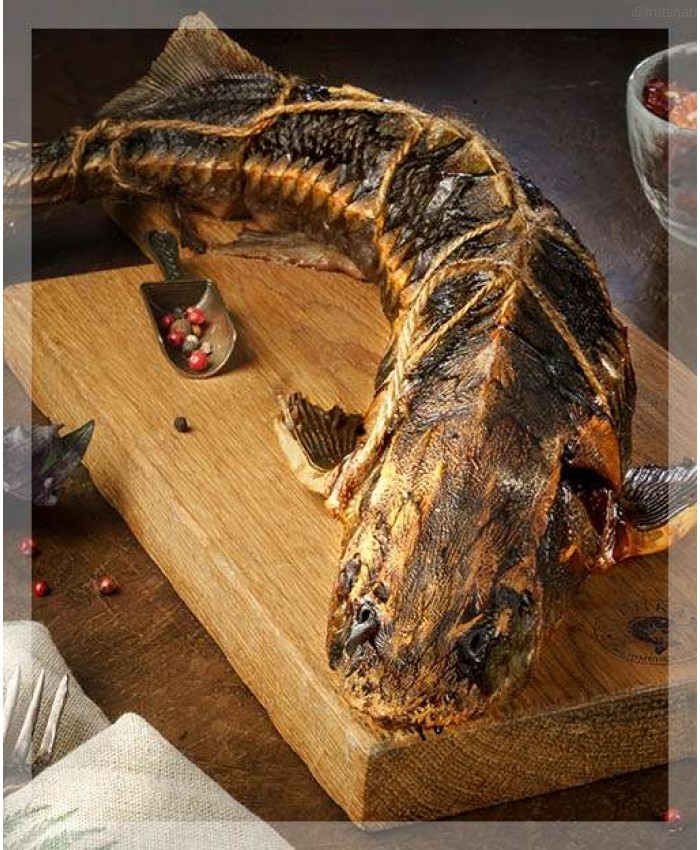 Рыбы копчёная, Севрюга, горячего копчения